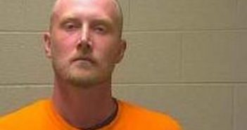 JASON HOUCK | 2017-04-04 21:09:00 Coffee County, Tennessee Booking