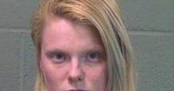 ABIGAIL CRANDALL | 2017-04-04 19:21:00 Oklahoma County, Oklahoma Booking