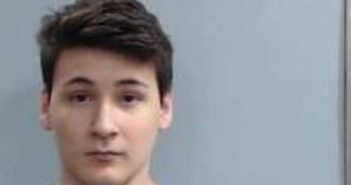 MARCO RUIZ | 2017-04-05 20:08:00 Fayette County, Kentucky Booking