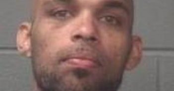 ADRIAN TAYLOR | 2017-04-07 15:52:00 Onslow County, North Carolina Booking