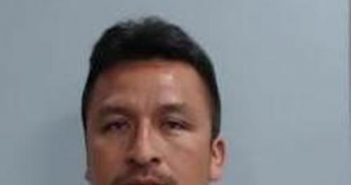 EMILIO CRUZ-HERNANDEZ | 2017-04-07 18:27:00 Fayette County, Kentucky Booking