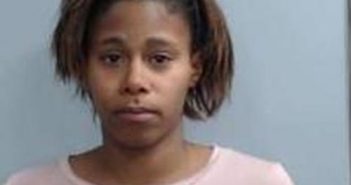 NATALIA PATTERSON | 2017-04-07 23:05:00 Fayette County, Kentucky Booking