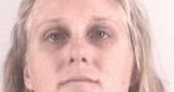 SHANNA CATT | 2017-04-07 21:46:00 Tarrant County, Texas Booking