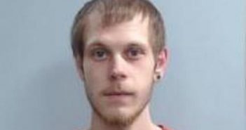 JUSTIN ADAMS | 2017-04-09 18:01:00 Fayette County, Kentucky Booking