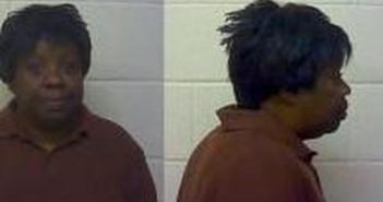 CLARINO MAXWELL | 2017-02-09 14:26:00 Craven County, North Carolina Booking