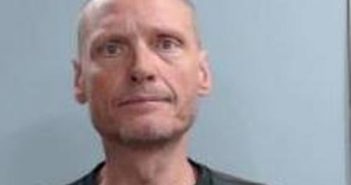 GREGORY POWELL | 2017-04-10 12:00:00 Fayette County, Kentucky Booking