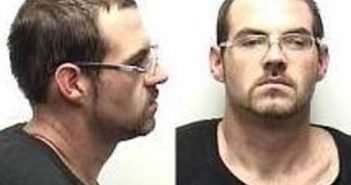 STEVEN MARTIN | 2017-04-11 22:05:00 Clark County, Indiana Booking