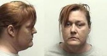 ANGELA ROLLER | 2017-04-12 16:08:00 Clark County, Indiana Booking