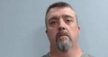 ROBERT CUMMINS | 2017-04-12 14:52:00 Fayette County, Kentucky Booking