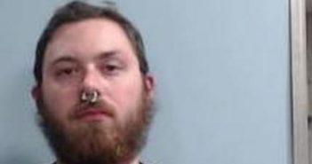 DAKOTA HOLLAND | 2017-04-14 23:54:00 Fayette County, Kentucky Booking