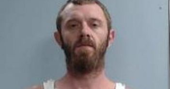 CHRISTOPHER LARISON | 2017-04-14 13:49:00 Fayette County, Kentucky Booking