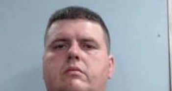 DONALD COOMER | 2017-04-14 18:11:00 Fayette County, Kentucky Booking