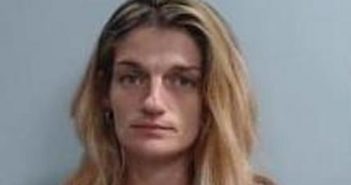 KELLI HARTMAN | 2017-04-18 19:12:00 Fayette County, Kentucky Booking