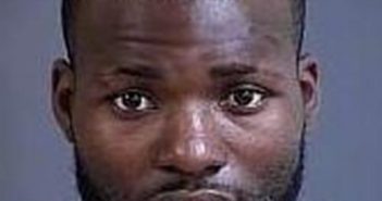 JAQUAN MIKELL | 2017-04-18 17:51:00 Charleston County, South Carolina Booking
