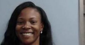 DATIERA WALKER | 2017-04-18 16:01:00 Fayette County, Kentucky Booking