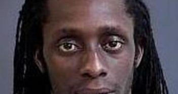 ANTONIO GAMBRELL | 2017-04-20 22:22:00 Charleston County, South Carolina Booking