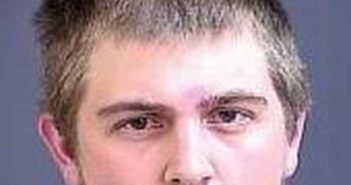 ANDREW MILLER | 2017-04-20 23:21:00 Charleston County, South Carolina Booking