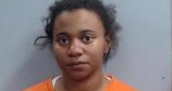 DESTINY CARTER | 2017-04-21 03:33:00 Fayette County, Kentucky Booking