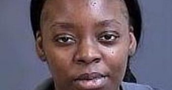 RASHEKIA LLOYD | 2017-04-21 11:38:00 Charleston County, South Carolina Booking