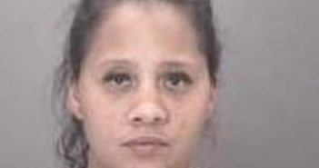 KEISHA LOCKLEAR | 2017-04-21 20:32:00 Robeson County, North Carolina Booking