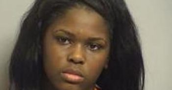 ANGELA WASHINGTON | 2017-04-22 03:08:00 Tulsa County, Oklahoma Booking