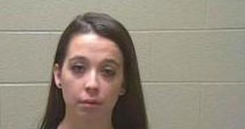 BRIAUNNA PARTIN | 2017-04-26 22:18:00 Coffee County, Tennessee Booking