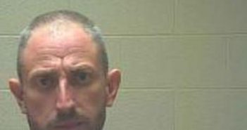 NATHAN SWEETON | 2017-04-27 22:05:00 Coffee County, Tennessee Booking