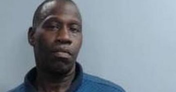 FRED NUTTER | 2017-04-27 23:26:00 Fayette County, Kentucky Booking