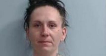 ALICIA BARRETT | 2017-04-27 21:22:00 Fayette County, Kentucky Booking