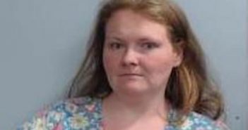 ANGELA LANE | 2017-04-27 19:37:00 Fayette County, Kentucky Booking