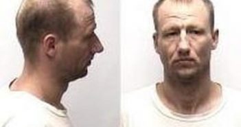 ROBERT HACKNEY | 2017-04-29 07:02:00 Clark County, Indiana Booking