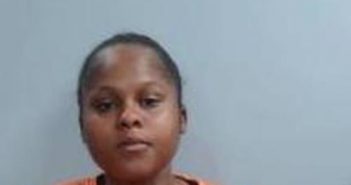 ANTANETTE JONES | 2017-05-01 05:19:00 Fayette County, Kentucky Booking