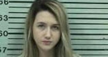 KATE GILBREATH | 2017-05-01 10:01:00 Hood County, Texas Booking
