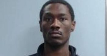 RONALD AMOS | 2017-05-01 13:08:00 Fayette County, Kentucky Booking