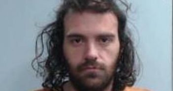 WALTER HALL | 2017-05-03 23:57:00 Fayette County, Kentucky Booking