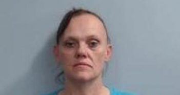 ANGELA MORRISON | 2017-05-04 10:32:00 Fayette County, Kentucky Booking