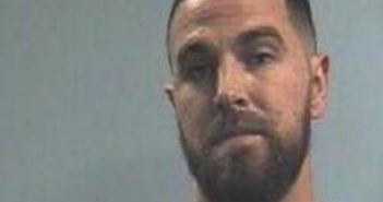 JARROD SQUIRES | 2017-05-05 02:18:00 Fayette County, Kentucky Booking