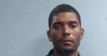 ANDRE KENERLY | 2017-05-05 12:37:00 Fayette County, Kentucky Booking