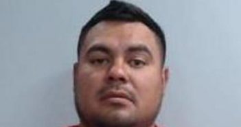 EMILIO SANTANA | 2017-05-05 10:17:00 Fayette County, Kentucky Booking