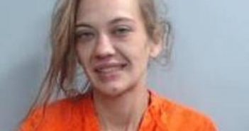 BELLE SLONE | 2017-05-06 20:13:00 Fayette County, Kentucky Booking