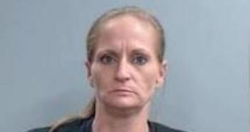 TRACI MINNIEAR | 2017-05-07 22:24:00 Fayette County, Kentucky Booking