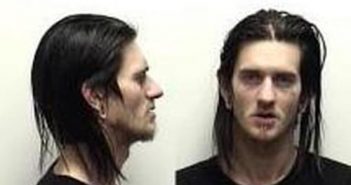 STEVEN KELLER | 2017-05-10 03:29:00 Clark County, Indiana Booking