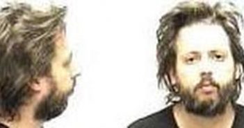 PHILLIP TURNER | 2017-05-11 01:04:00 Clark County, Indiana Booking