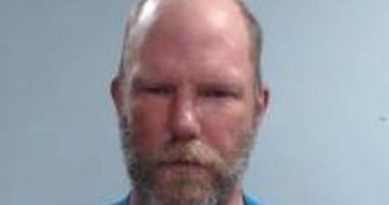 DAVID MOORE | 2017-05-11 09:49:00 Fayette County, Kentucky Booking