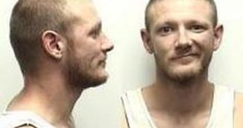 RAEMEN RILEY | 2017-05-11 19:09:00 Clark County, Indiana Booking