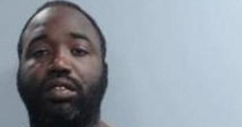 JARROD DAVIS | 2017-05-19 19:50:00 Fayette County, Kentucky Booking