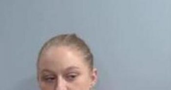 BRANDI CHRISTIAN | 2017-05-19 12:10:00 Fayette County, Kentucky Booking