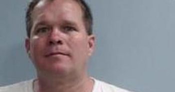 ADRIAN HENRY | 2017-05-19 19:42:00 Fayette County, Kentucky Booking