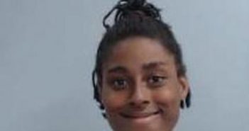 DAQUANNA DOUGLAS | 2017-05-23 11:15:00 Fayette County, Kentucky Booking