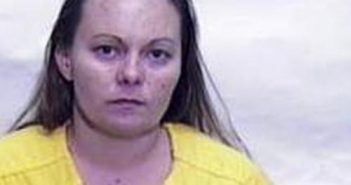 <B>AMANDA</B> <B>BALDWIN</B> #, Columbus County, North Carolina - 2017-05-24 17:10:00